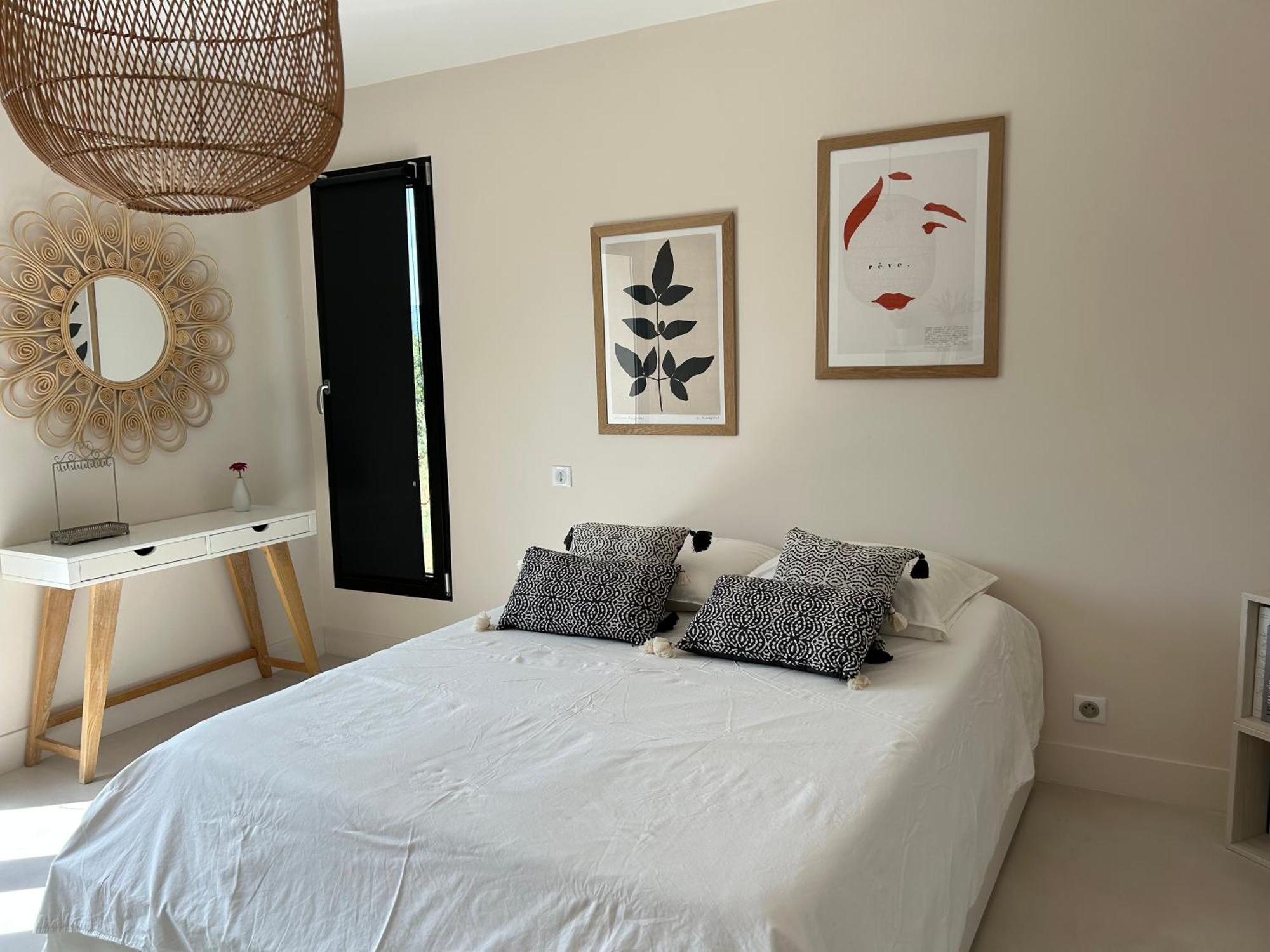 Belle Maison Contemporaine Ampus Exteriör bild
